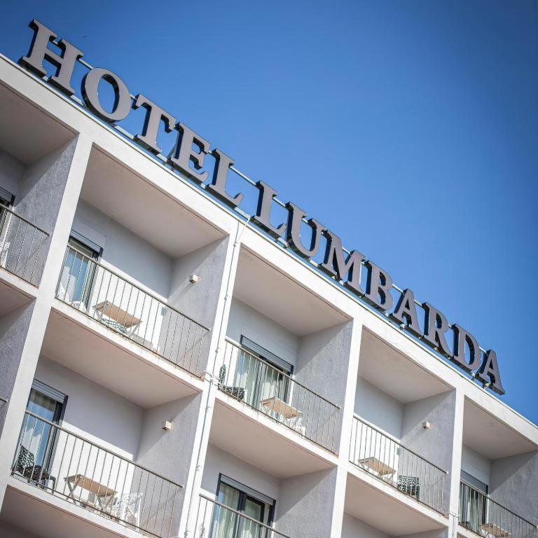 Hotel Lumbarda Exterior foto